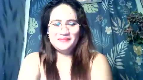 amazing angel online show from September 23, 2025, 4:10 pm