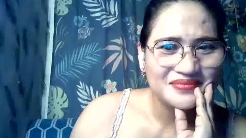 amazing angel online show from September 24, 2025, 6:33 pm