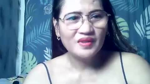 amazing angel online show from October 7, 2025, 6:27 pm