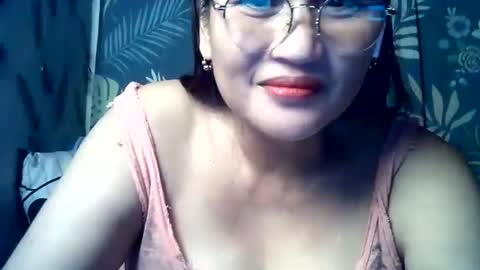 amazing angel online show from October 10, 2025, 7:24 pm