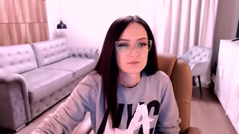 Izza online show from September 29, 2025, 11:04 am