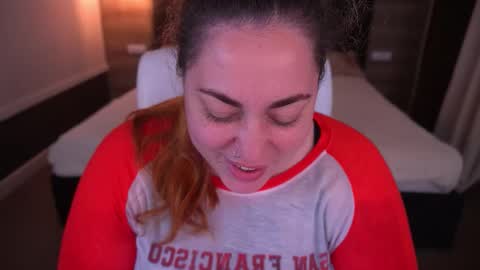 Ellie online show from September 13, 2025, 8:19 pm