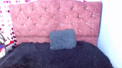 Snapshot of ambar_bby1 chatting on February 6, 2025, 12:05 pm Ambar online show from February 6, 2025, 12:05 pm