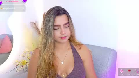 Ambar online show from June 11, 2026, 7:45 pm