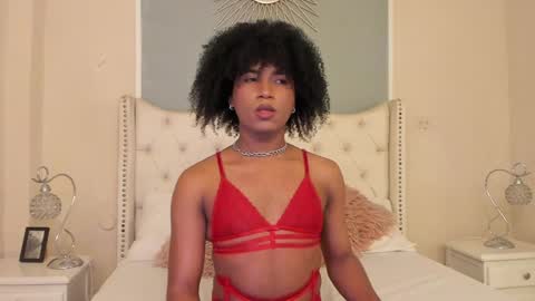 Ambar Colling online show from February 8, 2025, 1:01 pm