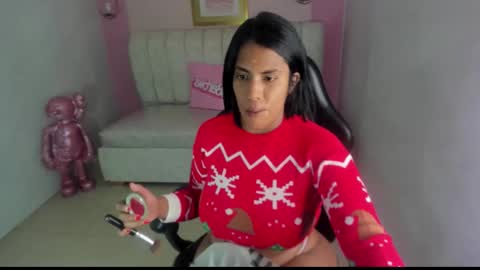 Snapshot of ambar_fox_s chatting on December 22, 2025, 3:03 am Ambar online show from December 22, 2025, 3:03 am