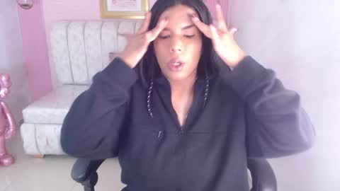 Snapshot of ambar_fox_s chatting on February 7, 2026, 3:10 am Ambar online show from February 7, 2026, 3:10 am