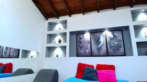 Ambar  online show from February 3, 2025, 12:36 pm