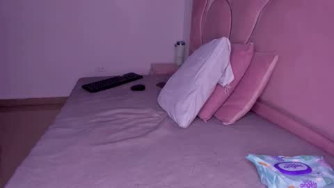 Snapshot of ambarasm chatting on February 8, 2026, 12:41 pm ambarasm online show from February 8, 2026, 12:41 pm