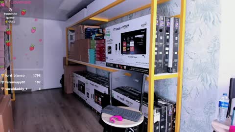 Ambarina  online show from April 1, 2026, 1:41 pm