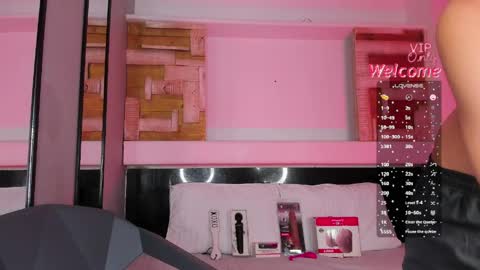 Snapshot of amber_adams_ chatting on April 8, 2026, 12:38 pm Amber online show from April 8, 2026, 12:38 pm