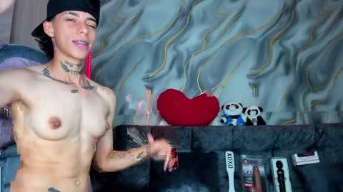 Snapshot of amber_adams_ chatting on April 15, 2026, 7:58 pm Amber online show from April 15, 2026, 7:58 pm