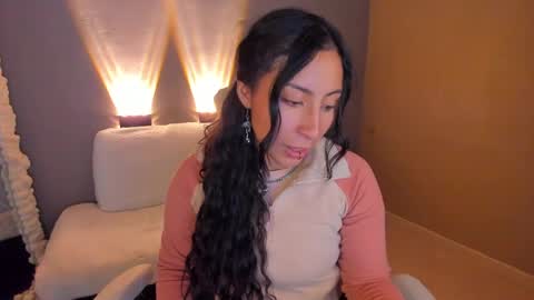 amber_curly online show from February 24, 2025, 10:58 pm
