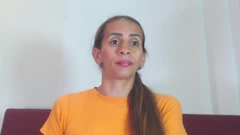 Snapshot of amber_moore chatting on May 28, 2026, 4:48 pm Amber Moore online show from May 28, 2026, 4:48 pm