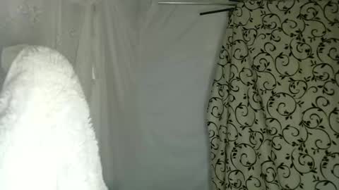 Kaligirll online show from May 10, 2026, 3:12 am