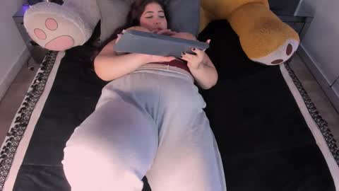 Amber  online show from September 21, 2025, 11:56 am