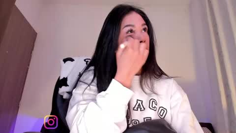 Amber online show from April 10, 2026, 10:53 am