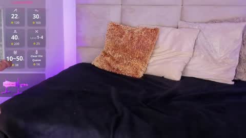 Amber  online show from March 28, 2026, 3:28 am