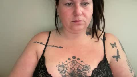 ambermoss7 online show from March 10, 2026, 5:07 pm