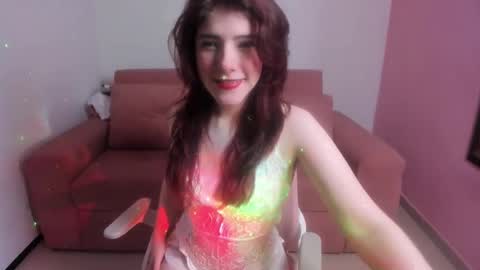 Snapshot of amberpixie_ chatting on December 1, 2025, 9:53 pm Amber online show from December 1, 2025, 9:53 pm