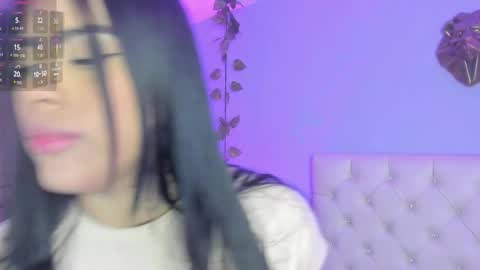 MISS AMBERR online show from September 17, 2025, 11:56 am