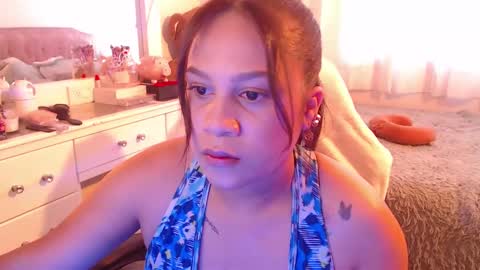 Amber  online show from February 19, 2025, 12:33 pm