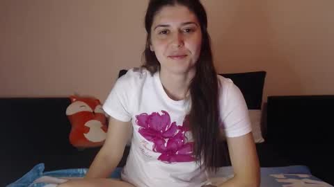 Snapshot of ambersweetiee chatting on November 2, 2025, 7:27 pm Amber online show from November 2, 2025, 7:27 pm