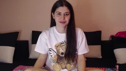 Snapshot of ambersweetiee chatting on January 18, 2026, 5:28 pm Amber online show from January 18, 2026, 5:28 pm