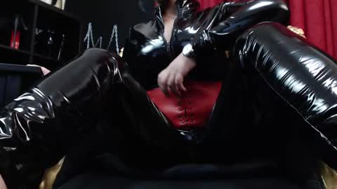 AMBER online show from September 9, 2025, 4:01 am