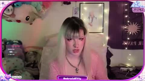 Snapshot of ambrosiakitty chatting on February 6, 2026, 4:39 am Ambrosia online show from February 6, 2026, 4:39 am