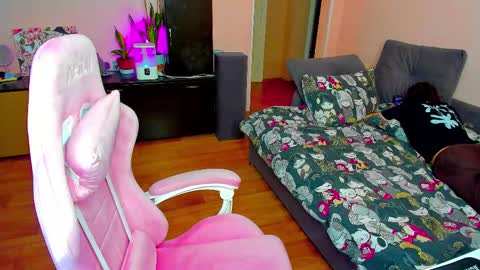 Eileen online show from October 28, 2025, 1:36 pm