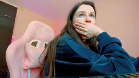 Eileen online show from April 15, 2026, 8:09 pm