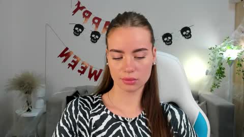 Snapshot of ameli_povilainn chatting on October 28, 2025, 8:51 am Ameli online show from October 28, 2025, 8:51 am