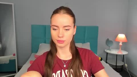 Snapshot of ameli_povilainn chatting on November 1, 2025, 9:11 am Ameli online show from November 1, 2025, 9:11 am