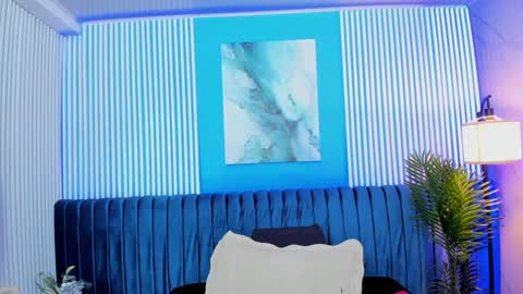 Snapshot of amelia_adms chatting on January 12, 2025, 12:01 pm Amelia Adams online show from January 12, 2025, 12:01 pm