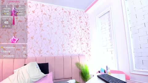 Snapshot of amelia_adms chatting on January 17, 2025, 1:15 am Amelia Adams online show from January 17, 2025, 1:15 am