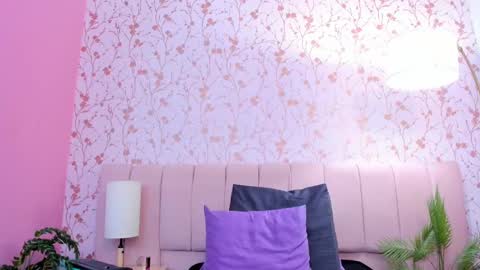 Amelia Adams online show from November 8, 2025, 7:52 am