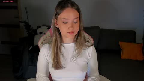 Your Amelia online show from December 4, 2024, 10:51 pm