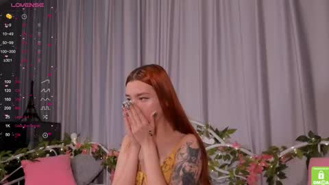 Anna online show from October 21, 2025, 2:34 am