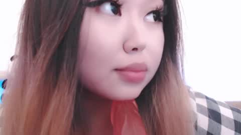 Amelia online show from April 17, 2026, 4:10 pm