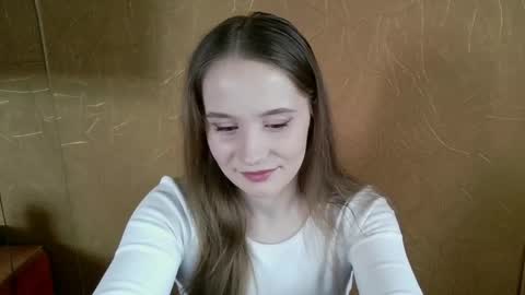 Amelia  online show from May 11, 2026, 11:49 am