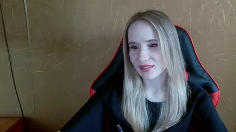 Amelia  online show from June 5, 2026, 9:15 am