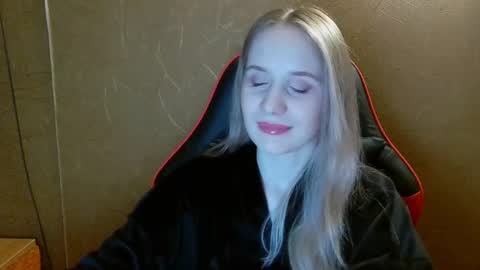Amelia  online show from June 9, 2026, 7:14 pm