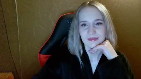 Amelia  online show from July 7, 2026, 7:40 pm