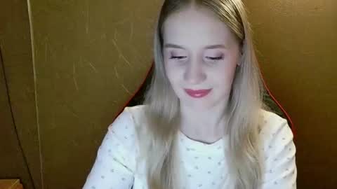 Amelia  online show from July 8, 2026, 8:24 pm