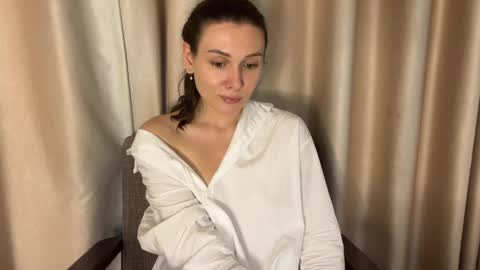 Snapshot of ameliahenderson chatting on May 2, 2026, 11:04 am Ameli online show from May 2, 2026, 11:04 am