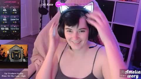 ameliaivory online show from October 31, 2025, 3:07 am