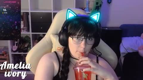 ameliaivory online show from July 23, 2026, 1:41 am
