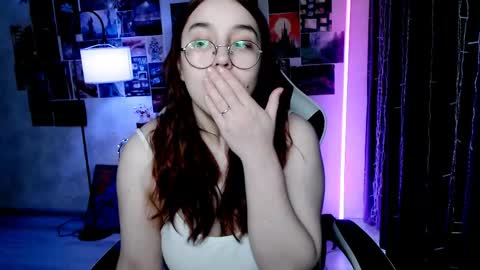 Amelia online show from May 14, 2026, 12:23 pm