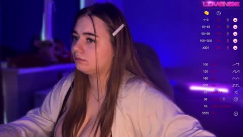 Amelia online show from April 9, 2026, 8:20 am